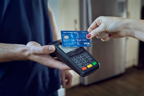 contactless credit card Ireland